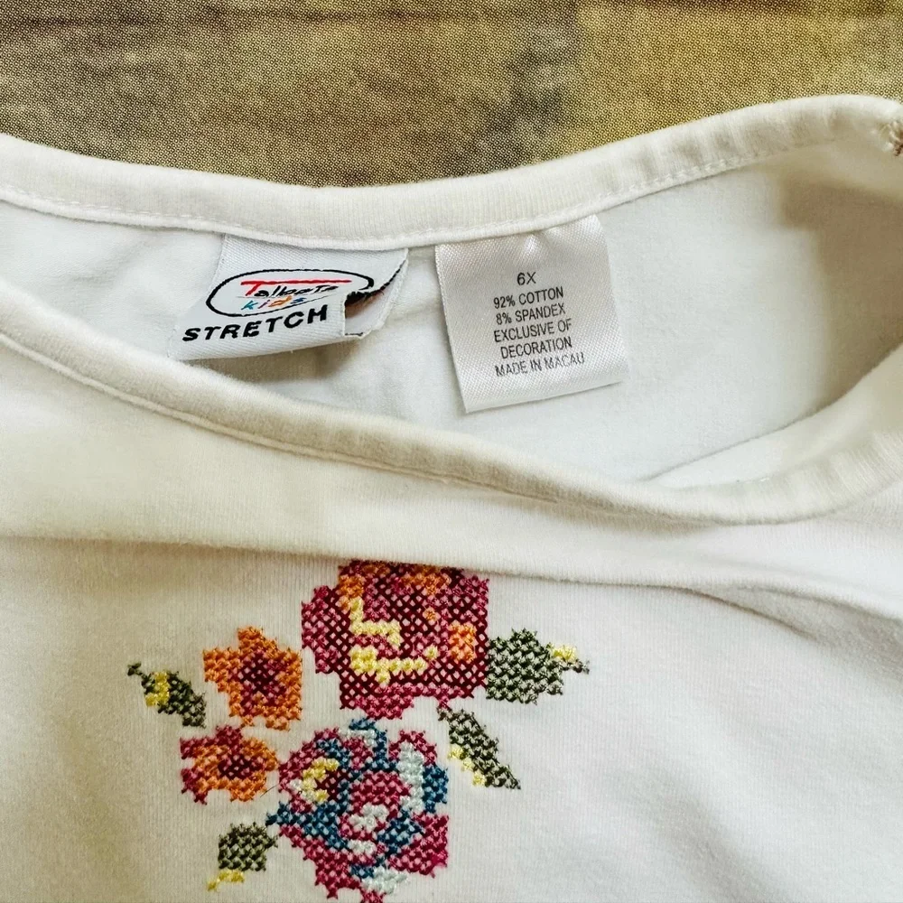 Girls gorgeous embroidered shirt! Size 6X